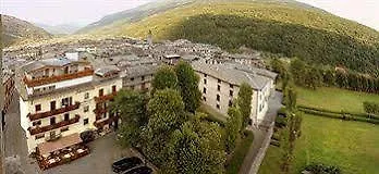 Hotel Sassella Grosio 3*,