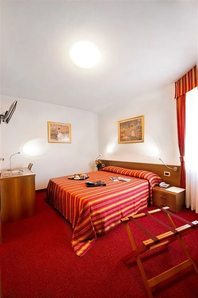 Hotel Sassella Grosio
